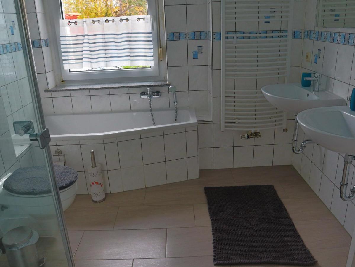 Ferienwohnung Familie Bulst Naumburg  Dış mekan fotoğraf